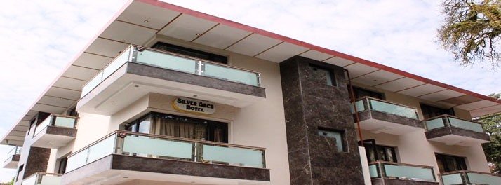 Silver Arch Hotel - Mussoorie 01.jpg